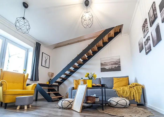 Szanda - Csuecsoek Apartman Haz